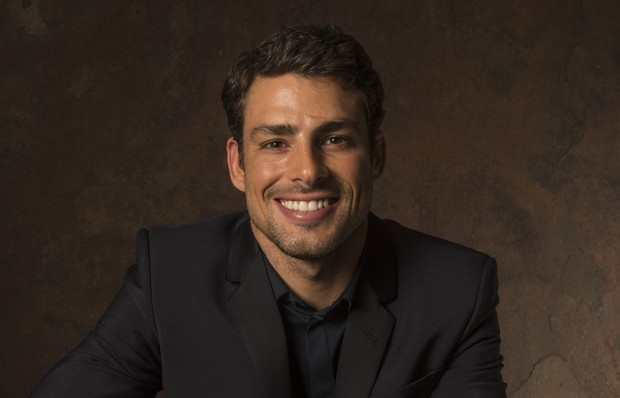 Cauã Reymond