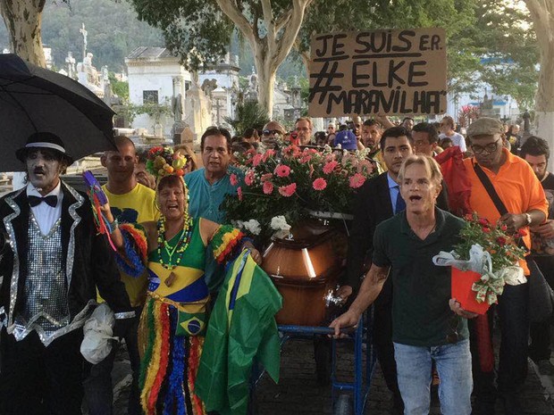 Enterro de Elke Maravilha (Crédito: G1)