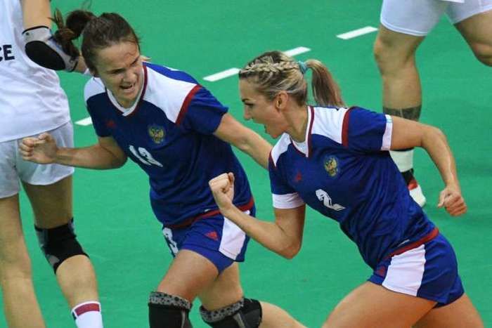 Rússia vence França e ganha ouro no handbol feminino