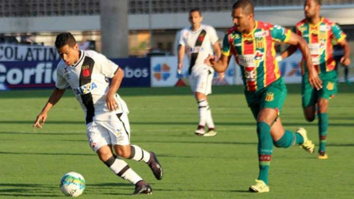 Vasco empata com Sampaio Correia