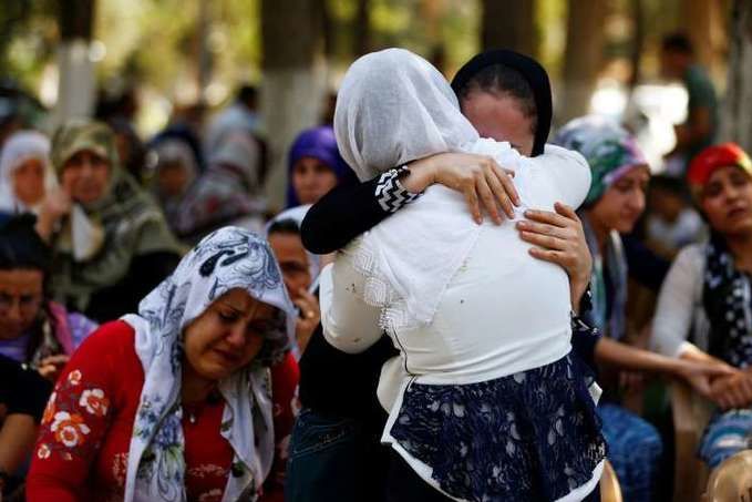 Turquia busca identidade de menino suspeito de ataque em casamento