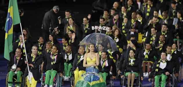 Por que o nome mudou de Paraolimpíadas para Paralimpíadas?