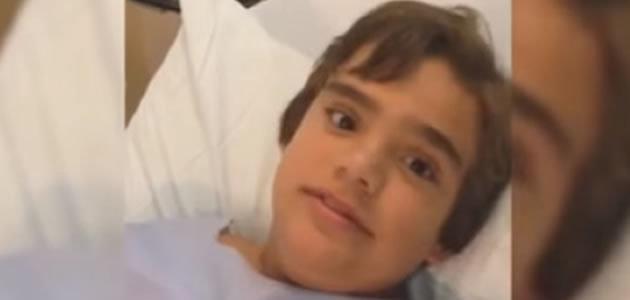 Criança inala apito e não para de fazer barulho ao respirar