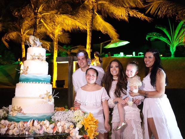 Solange Almeida comemora aniversário com festa em Fortaleza (Crédito: Reprodução)