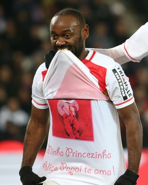 Vagner Love no Monaco (Crédito: Reuters)