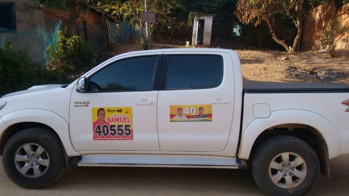 Hilux de propriedade do vereador Francisco Samuel Nunes Saturnino (Crédito: Divulgação)