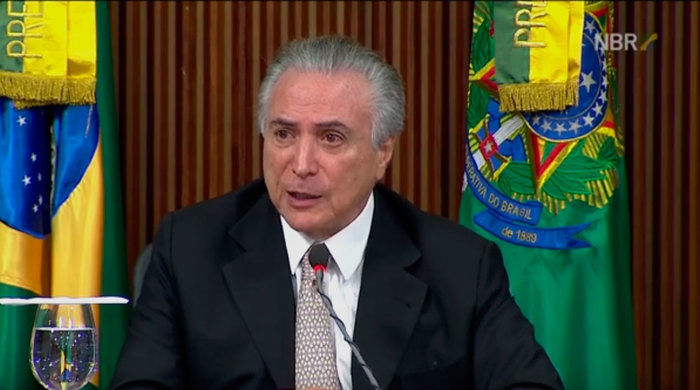 Temer durante reunião com ministros (Crédito: Reprodução)