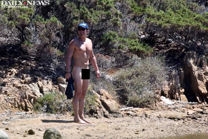 Orlando Bloom curte praia pelado ao lado de Katy Perry (Crédito: Reprodução)