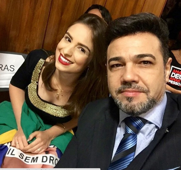 Após acusação de estupro chefe de gabinete de Feliciano é preso (Crédito: Reprodução)