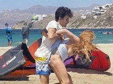 Lindsay Lohan fala de agressão de ex-noivo após vídeo cair na web