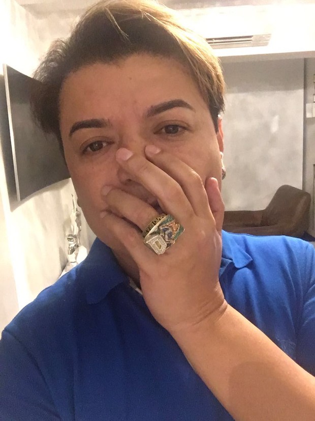 David Brazil ganha anel com 102 diamantes avaliado em R$ 40 mil (Crédito: Reprodução)