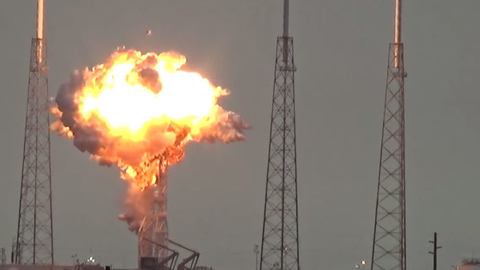 Momento em que o foguete explodiu (Crédito: Reprodução)