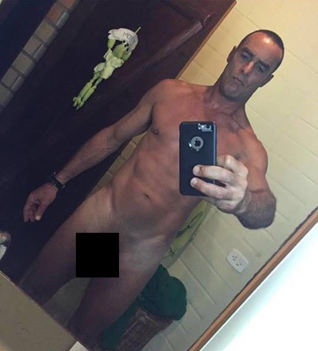 Paulo Zulu tem foto intima divulgada nas redes sociais (Crédito: Reprodução)