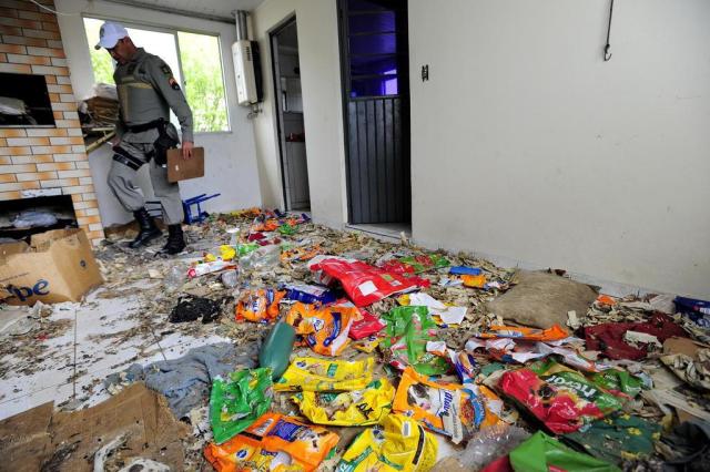 Casa onde os animais foram encontrados mortos (Crédito: Reprodução)