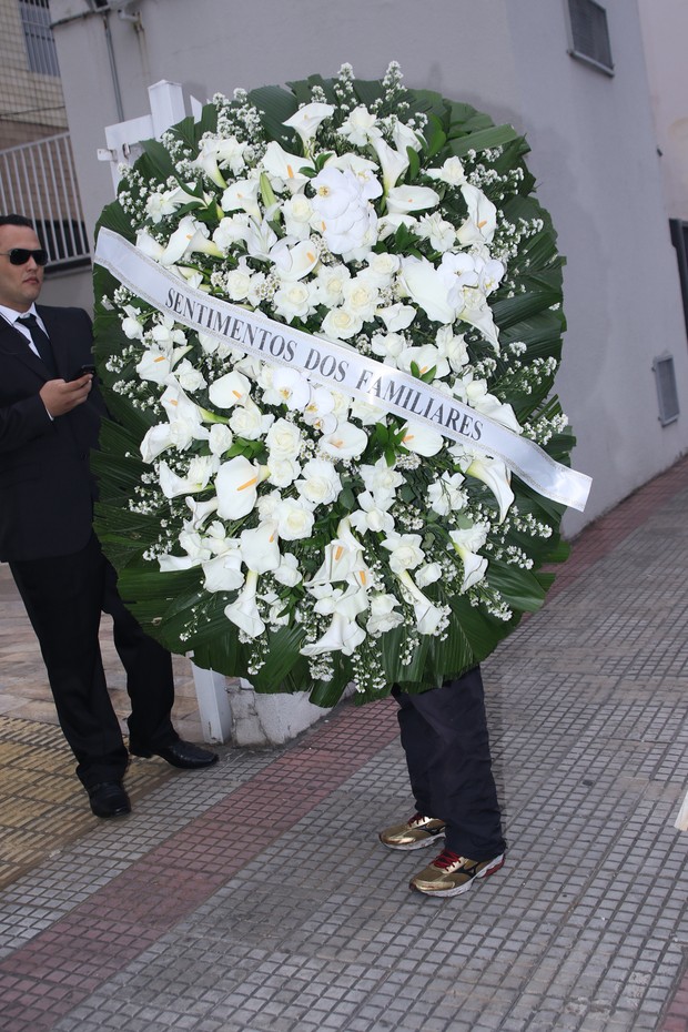 Amigos e familiares se despedem de Domingos Montagner (Crédito: Thiago Duran/Agnews)