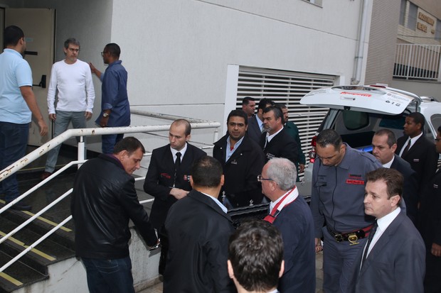 Amigos e familiares se despedem de Domingos Montagner (Crédito: Thiago Duran/Agnews)