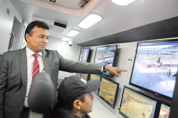 Secretário de segurança e monitoramento na Vila da Paz (Crédito: Reprodução)