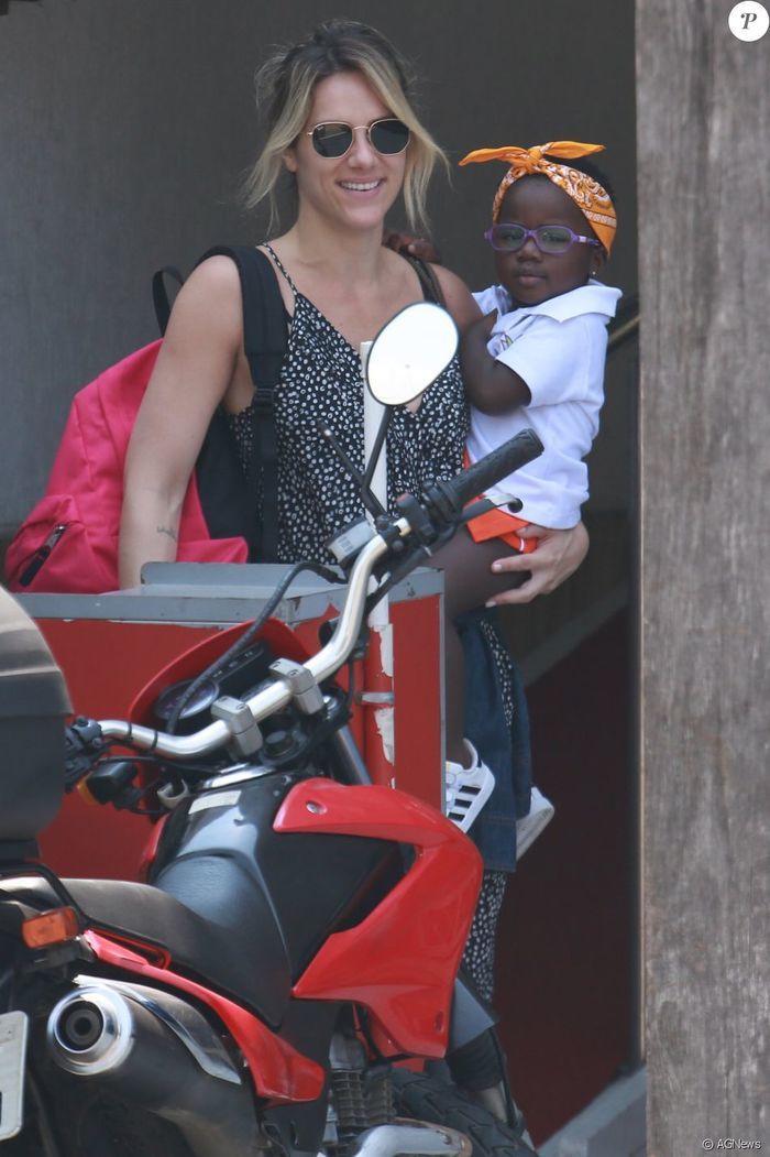 Giovanna Ewbank e a filha Titi (Crédito: Reprodução)