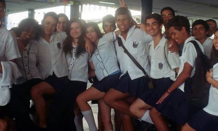 Alunos comemoram decisão (Crédito: Reprodução)