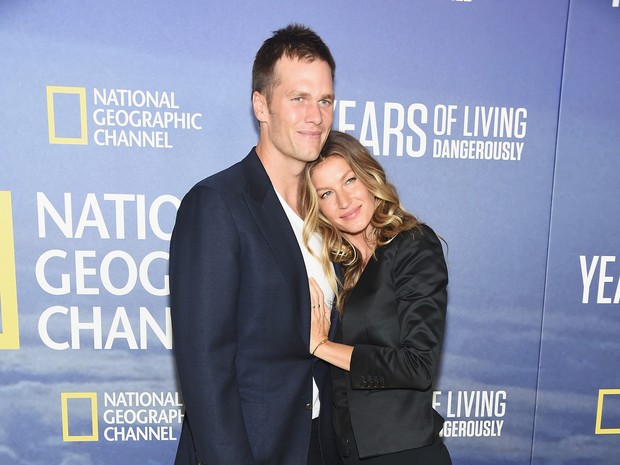 Gisele Bündchen troca carinhos com Tom Brady em Nova York (Crédito: Reprodução)