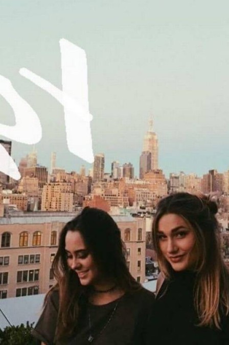 Sasha e amiga (Crédito: Reprodução/ Instagram)