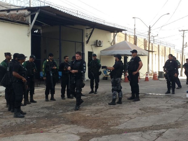 Agentes fazem vistoria no Complexo de Pedrinhas, no Maranhão (Crédito: Clayton Monteles/Seap)