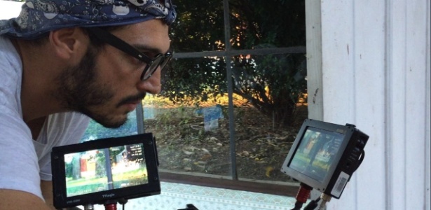 Leandro Pagliaro é quem opera a câmera que reproduz o olhar de Santo em "Velho Chico" (Crédito: Reprodução)