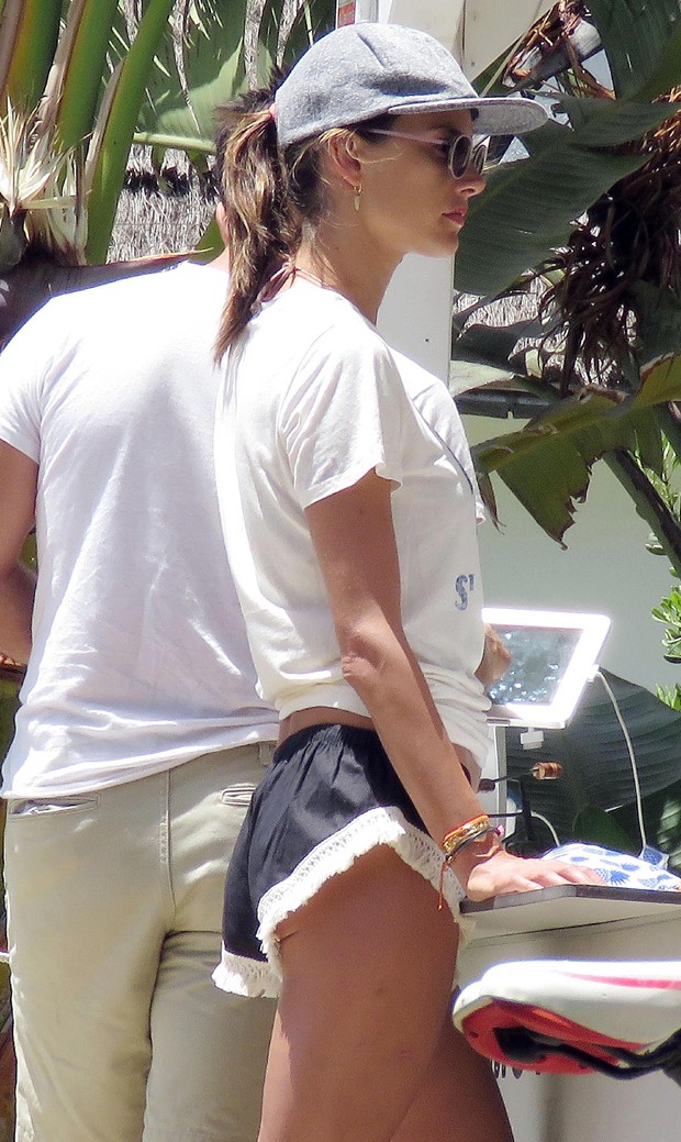 Alessandra Ambrósio