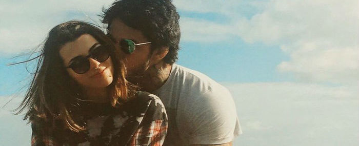 Petra Mattar posa com novo namorado: "Muito feliz"
