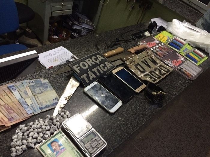 Material encontrado com Rosineide da Silva Valério