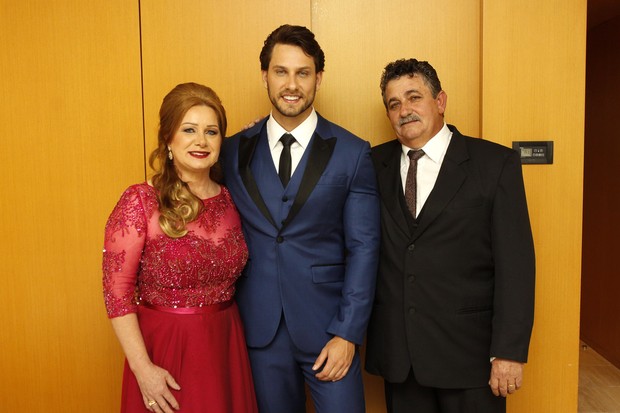 Kamilla Salgado e Eliéser (Crédito: Celso Tavares/EGO)