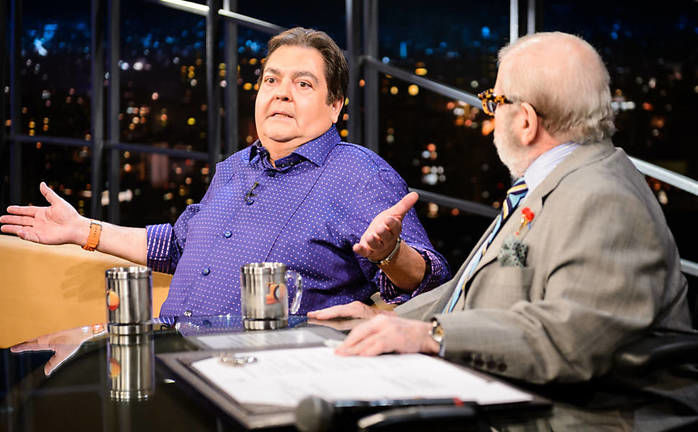 Entrevista de Faustão a Jô é marcada por falta de luz em estúdio (Crédito: Reprodução)