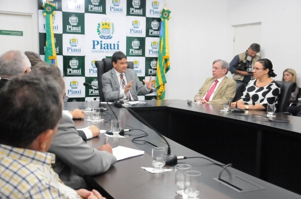 Solenidade de Assinatura de Acordo de Cooperação Técnica entre a Fundação