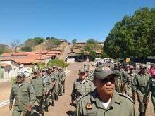 Policia Militar de Valença participa de desfile em Francinopolis