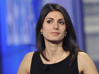 Prefeita de Roma, Virginia Raggi (Crédito: Divulgação)