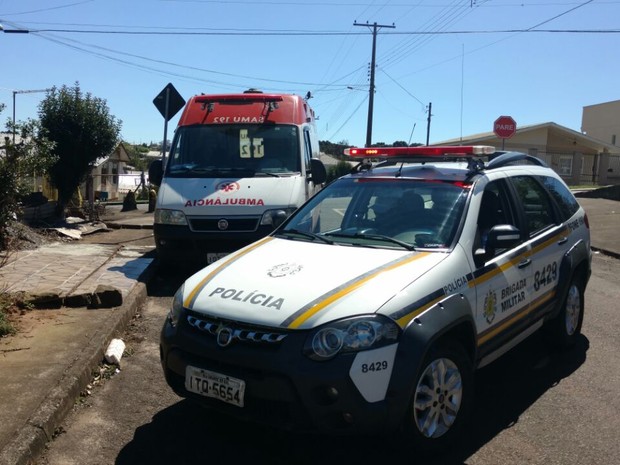 Ambulância do Samu foi furtada em meio a atendimento de paciente em Passo Fundo (Crédito: Reprodução)