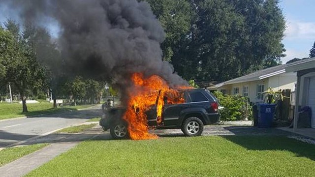 Após manutenção, smartphone explode e incendeia carro nos EUA (Crédito: Reprodução)