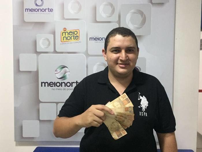 Guilherme de Sousa Matos, ganhador do prêmio (Crédito: Waldelúcio Barbosa)