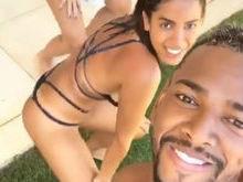 Anitta rebola o hit do verão com Nego do Borel de biquíni sexy