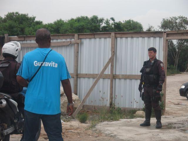 Policiais fazendo segurança do CT no Fluminense (Crédito: Reprodução)