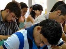 104 concursos reúnem 6,3 vagas com salários de até R$ 27,5 mil