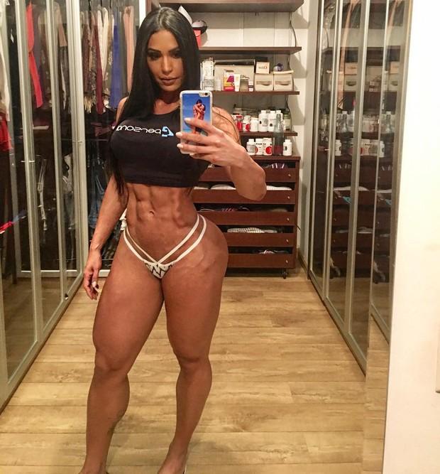 Gracyanne Barbosa