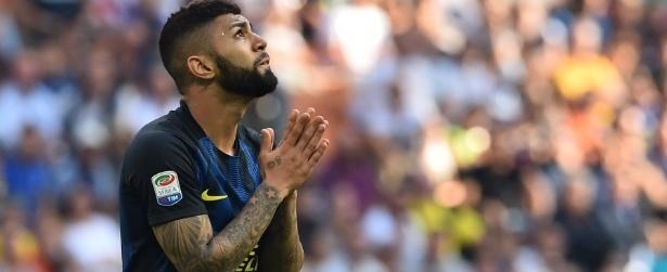 Retorno de Gabigol ao Santos é ilusão, admite presidente santista