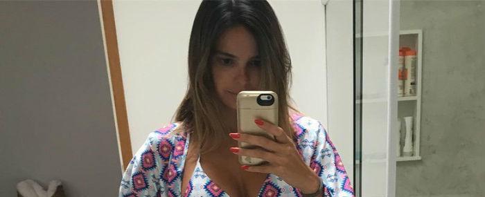 Esposa de Rodrigo Faro, Vera Viel posa e exibe barriga chapada
