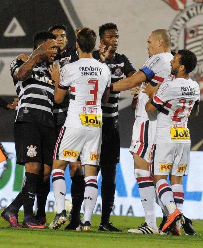 São Paulo bate o Corinthians