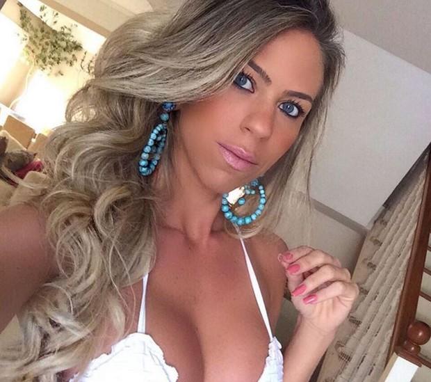 Flávia Botega