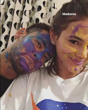Neymar e Marquezine se divertem e acabam com os rostos pintados (Crédito: Reprodução)