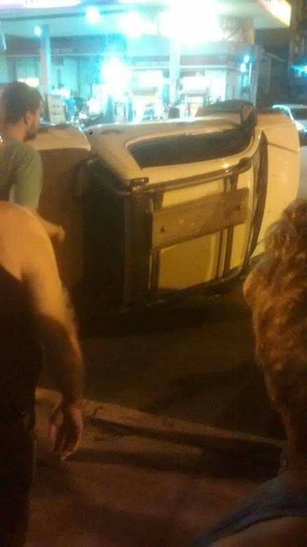 Criança morre atingida por bala perdida enquanto brincava em parque