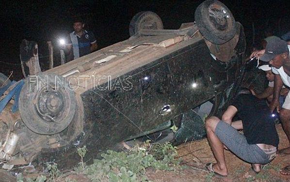 Carro em que seguia Ademilton Elmiro de Sousa