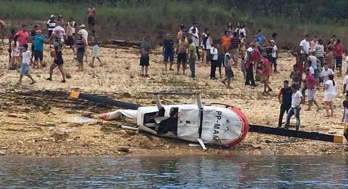 Helicóptero cai às margens do Rio Turvo e passageiros sobrevivem